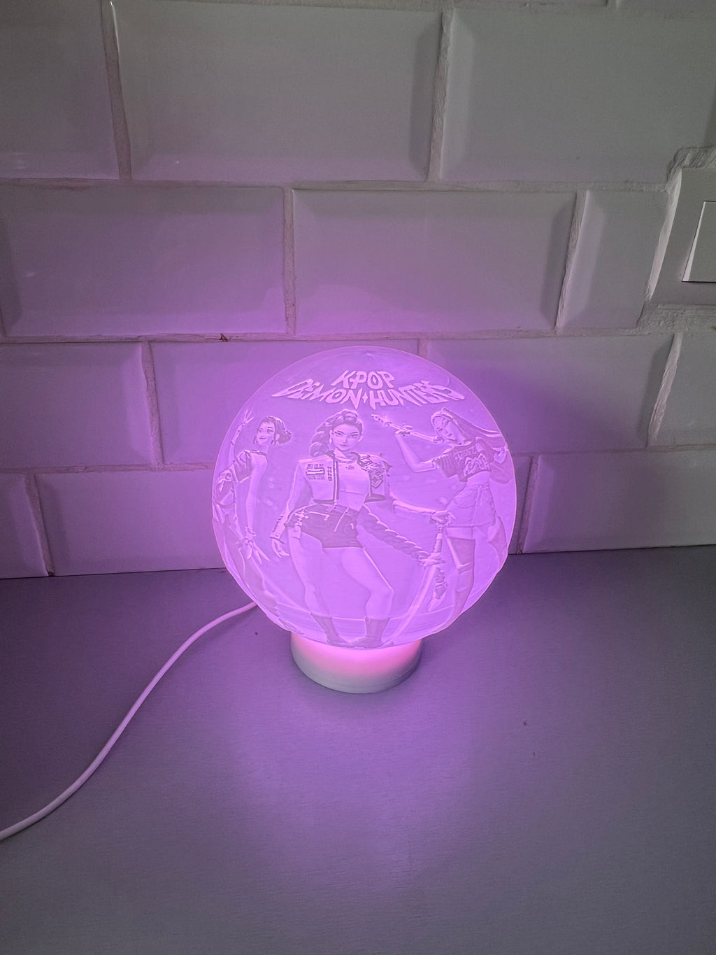 Lampe lithophanie allumée en lilas
