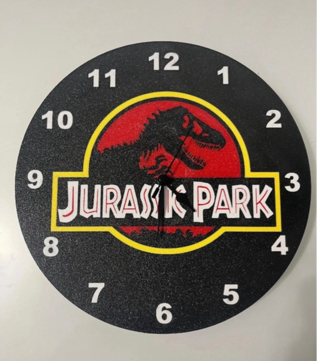 Horloge murale dinosaure vue de face