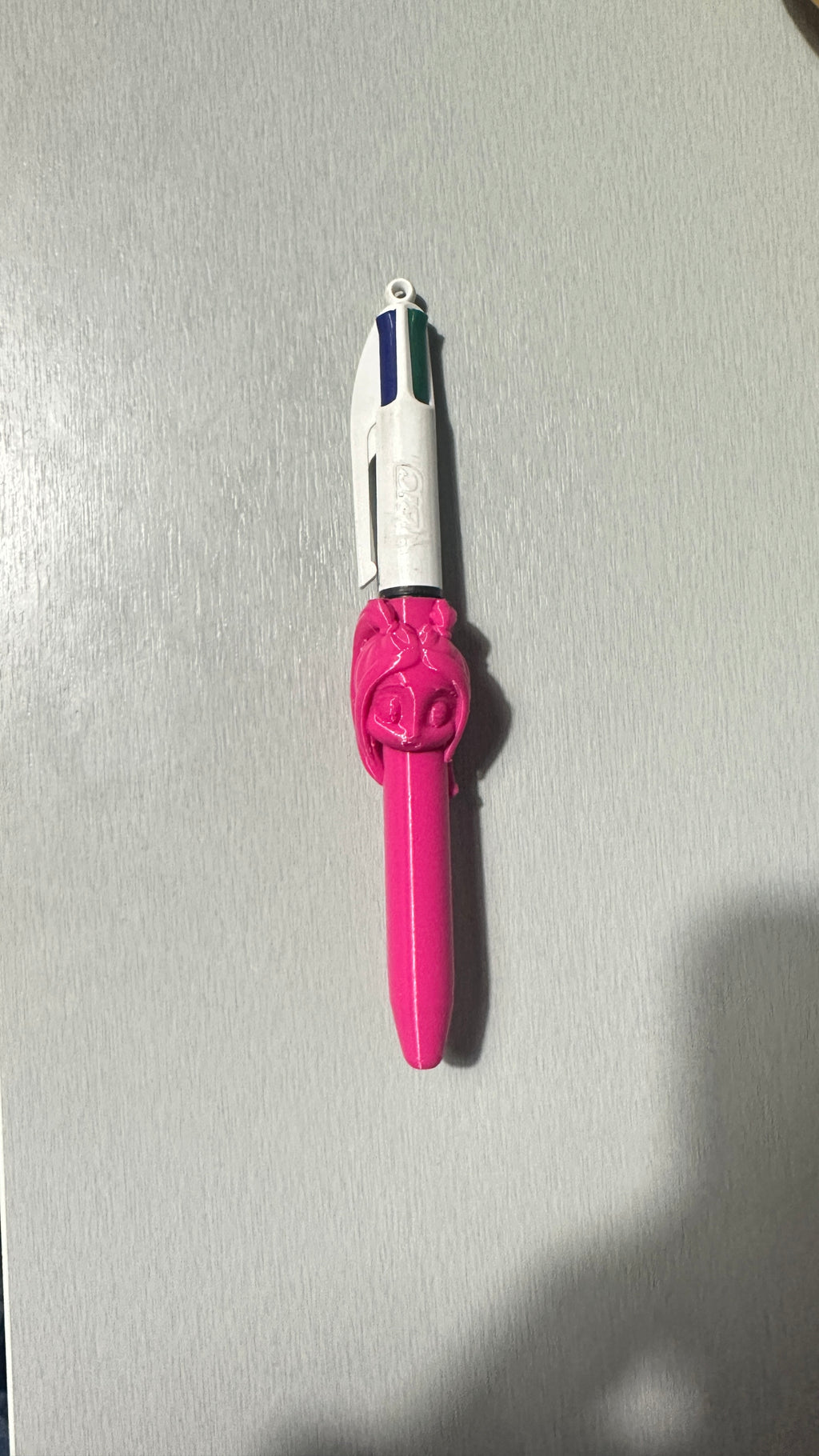 Stylo 4 couleurs avec figurine rose